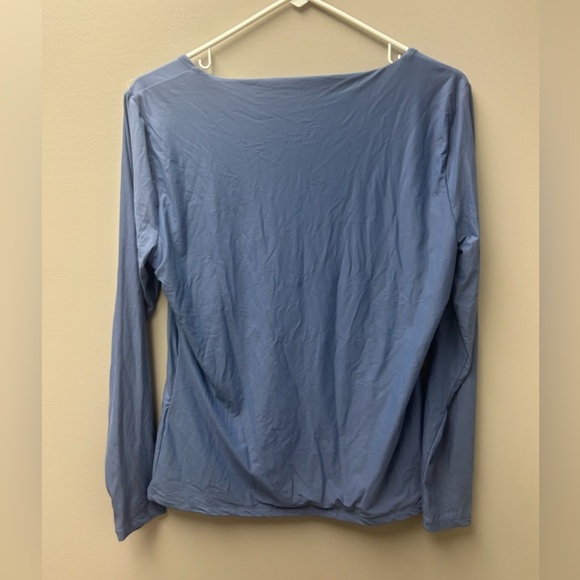Abercrombie & Fitch Blue Soft Matte Seamless Long Sleeve Squareneck Top - Picture 4 of 4